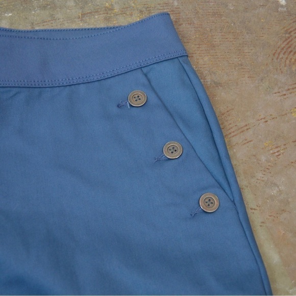 Isaac Mizrahi New York Sailor Style Button Front - Picture 2 of 7